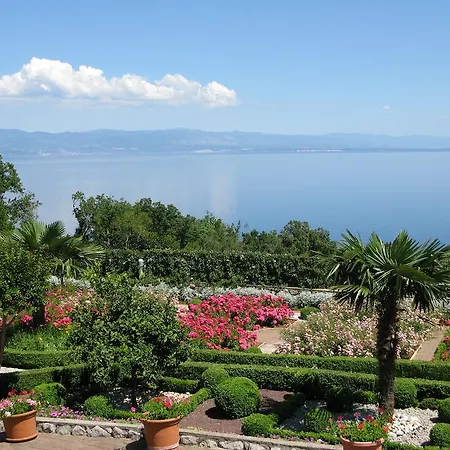 Iris Bed & Breakfast Mošćenička Draga