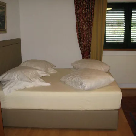 Iris 3* Mošćenička Draga