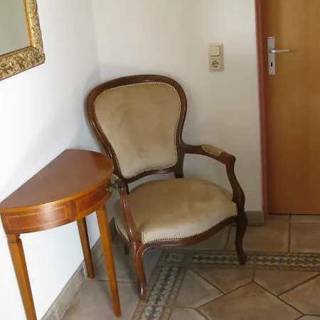 Iris Bed & Breakfast 3*