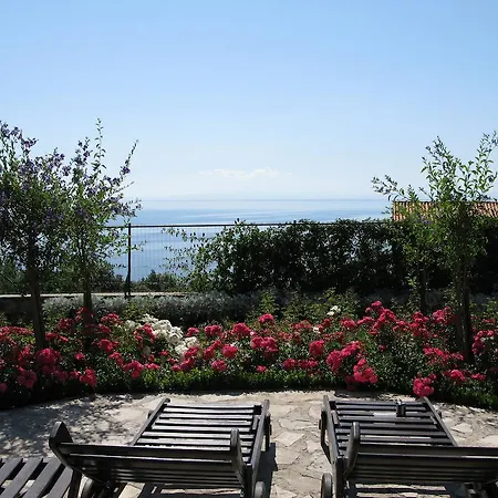 Bed & Breakfast Iris Moscenicka Draga